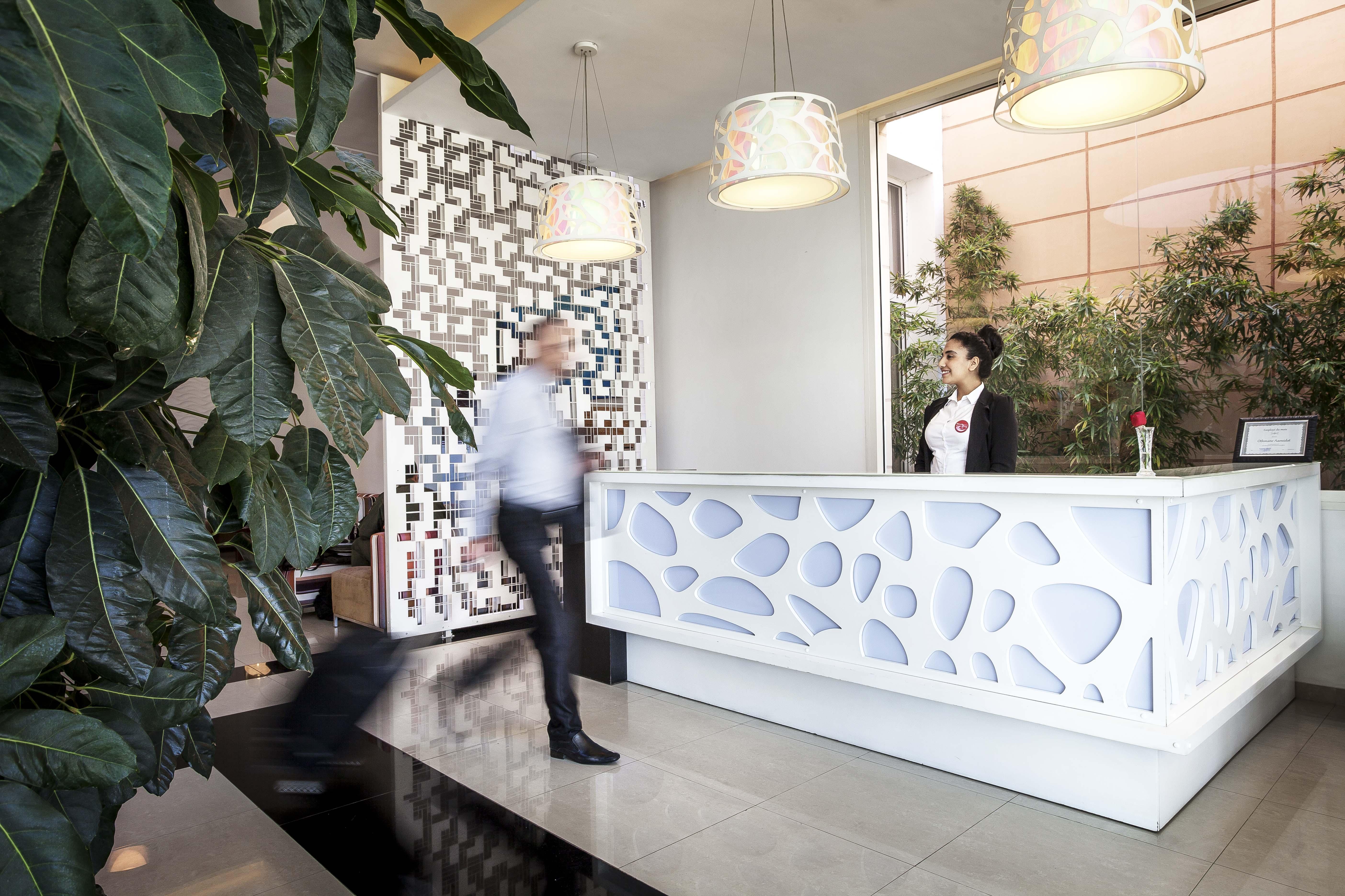 Relax Hotel Kenitra Exterior foto